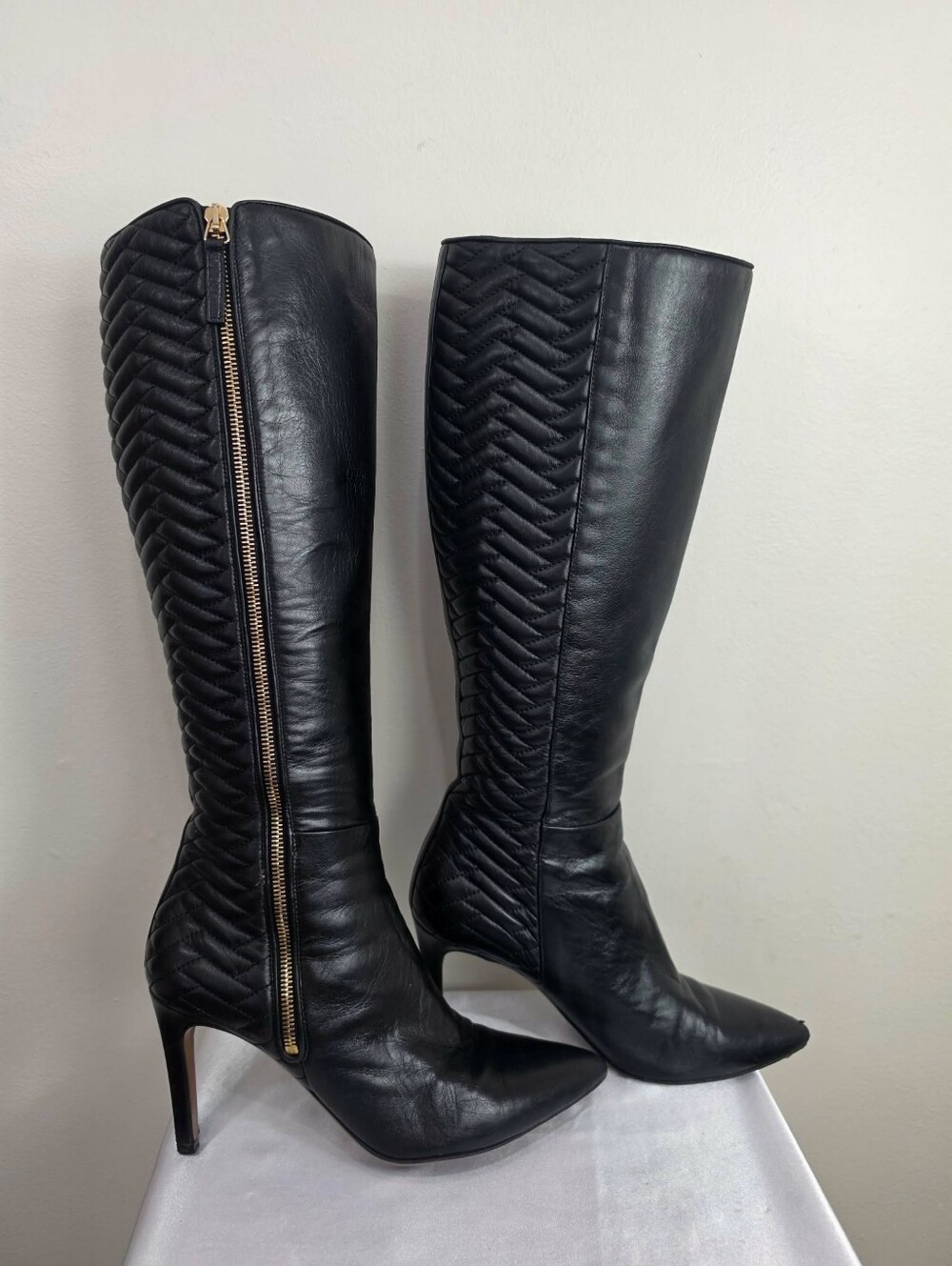 Hugo Boss Black Leather Over-the-Knee Pointed-Toe Stiletto Boots